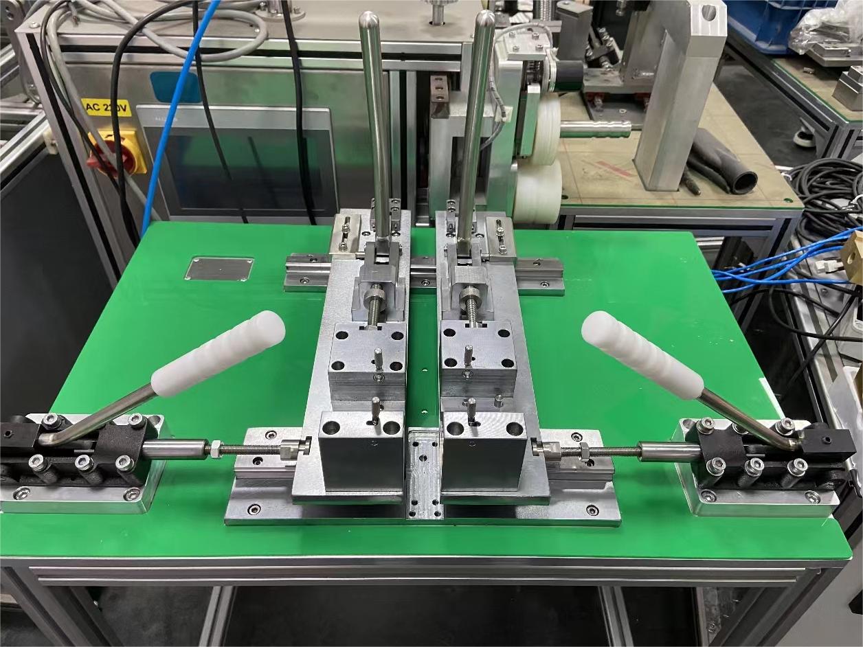 C-type manual tooling